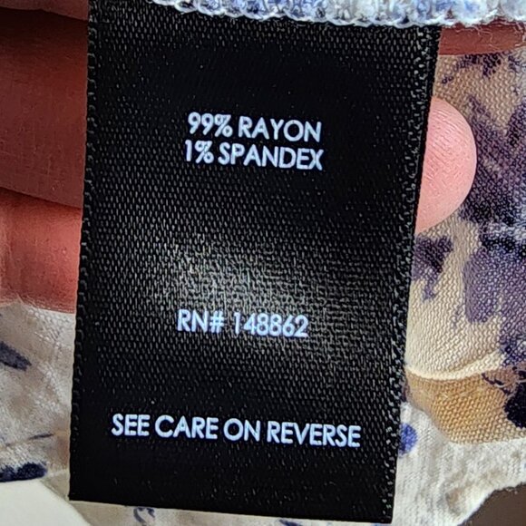 Torrid White and Blue Floral Blouse - Picture 10 of 16